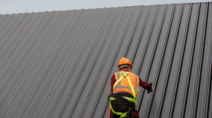 Expert top industrial roofings services in Hatley, WI